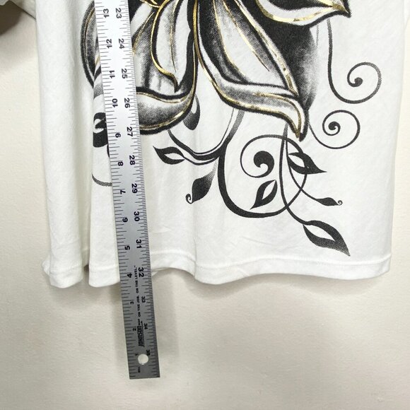 NWT Ruby Moon White Black Gold Graphic Floral Tee Shirt Junior Plus 2XL - Picture 10 of 10
